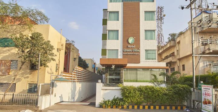 Hotel Green Olive Аурангабад Екстериор снимка