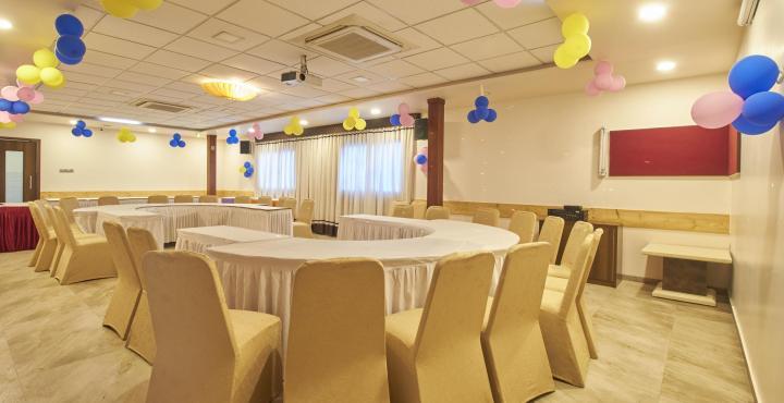 Hotel Green Olive Аурангабад Екстериор снимка
