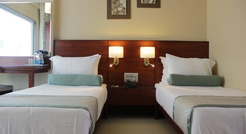 Hotel Green Olive Аурангабад Екстериор снимка